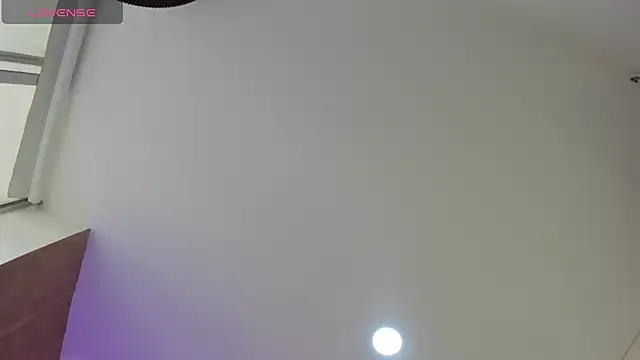 Snapshot of sweet__vanessa1 chatting on 06-21-26, 09:42 sweet vanessa1 online show from 06-21-26, 09:42