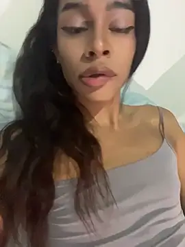 Snapshot of sweet__vanessa1 chatting on 08-01-26, 08:34 sweet vanessa1 online show from 08-01-26, 08:34