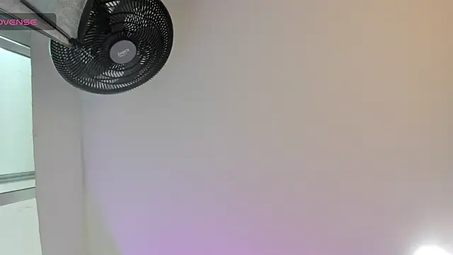 Snapshot of sweet__vanessa1 chatting on 07-05-26, 11:00 sweet vanessa1 online show from 07-05-26, 11:00