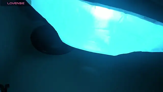 sweet  vanessa1 online show from 11-05-25, 03:31