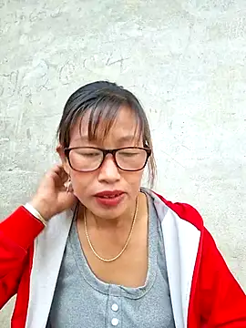 ngocngoc cute online show from 10-13-25, 02:02
