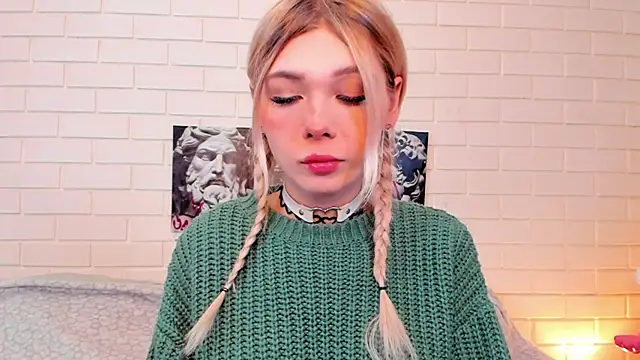 Blondy Fina online show from 12-03-25, 04:24