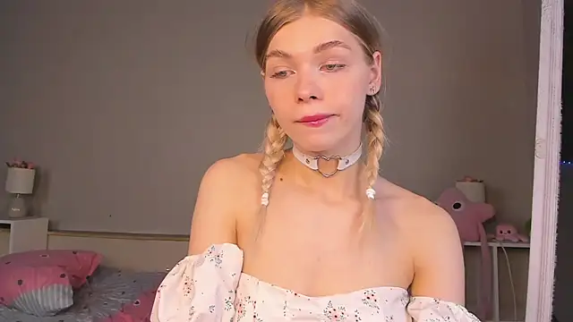 Blondy Fina online show from 06-09-26, 05:19