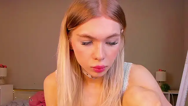 Blondy Fina online show from 05-15-26, 05:16