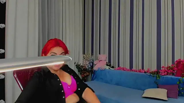 MilanaAlvis online show from 11-05-25, 01:36