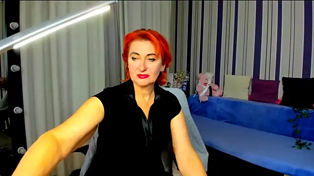 MilanaAlvis online show from 12-18-25, 12:53