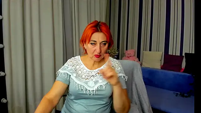 MilanaAlvis online show from 12-14-25, 01:28