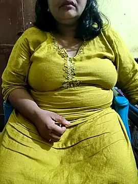Snapshot of Swapna_Hyd chatting on 10-19-25, 09:50 Swapna Hyd online show from 10-19-25, 09:50