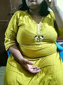 Snapshot of Swapna_Hyd chatting on 10-17-25, 03:47 Swapna Hyd online show from 10-17-25, 03:47