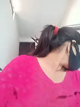 soni yhakur online show from 05-15-26, 11:14