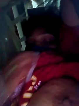 Snapshot of soni_yhakur chatting on 09-25-25, 06:58 soni yhakur online show from 09-25-25, 06:58