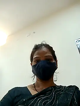 Snapshot of soni_yhakur chatting on 09-15-25, 06:03 soni yhakur online show from 09-15-25, 06:03