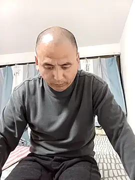 CWQ123 online show from 04-01-26, 01:52