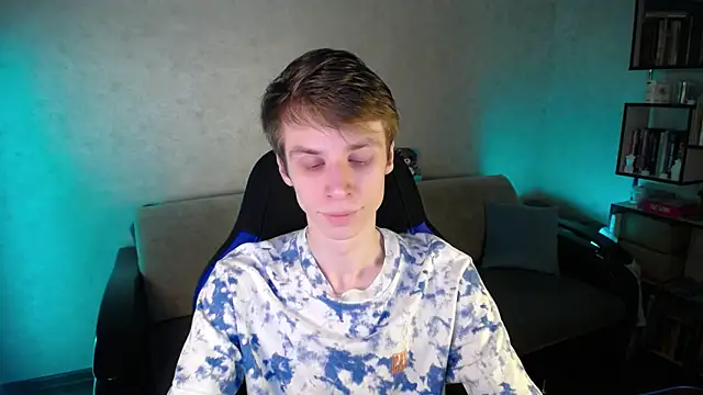 yes cute boy  online show from 04-08-26, 06:59