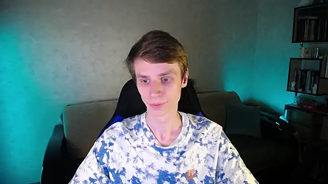 yes cute boy  online show from 04-08-26, 07:04