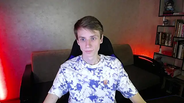 Snapshot of yes_cute_boy_ chatting on 10-01-25, 06:12 yes cute boy  online show from 10-01-25, 06:12