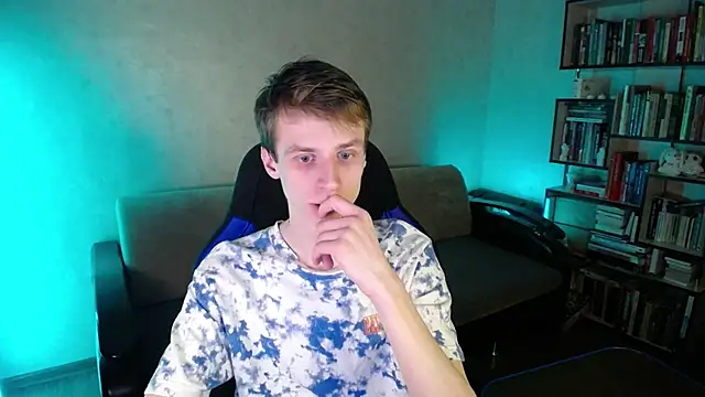 yes cute boy  online show from 02-14-26, 05:46
