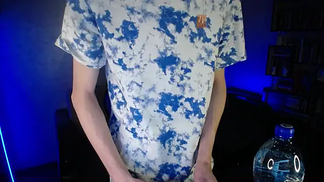 yes cute boy  online show from 02-10-26, 02:05