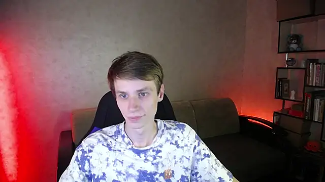 Snapshot of yes_cute_boy_ chatting on 10-12-25, 07:26 yes cute boy  online show from 10-12-25, 07:26