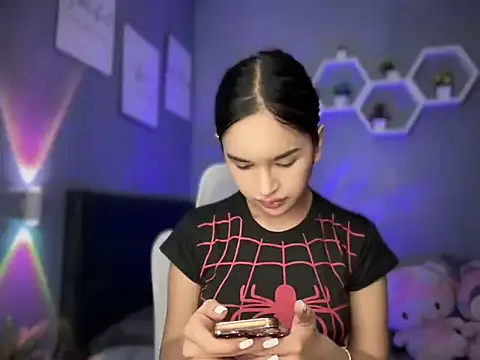 lelasohna online show from 09-21-25, 06:51