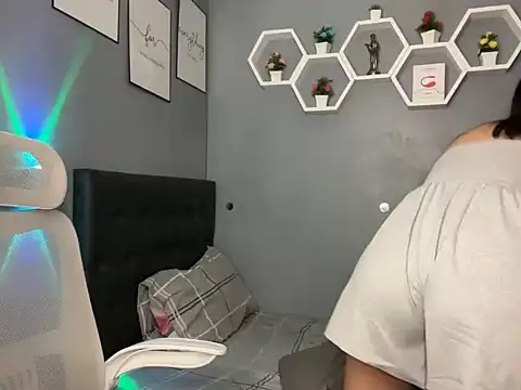 lelasohna online show from 11-06-25, 12:20