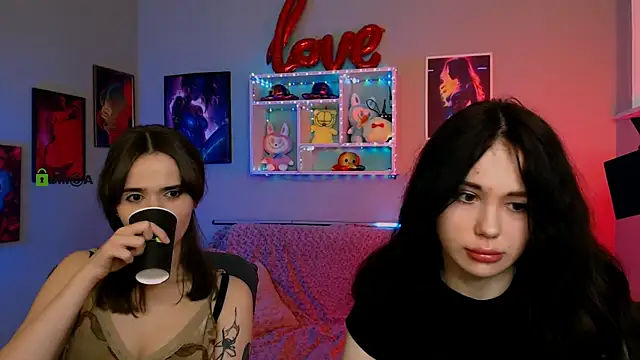 riley sanders online show from 03-23-26, 08:19