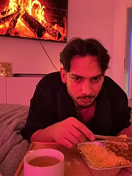 Gipsyboysteve online show from 12-21-25, 07:37