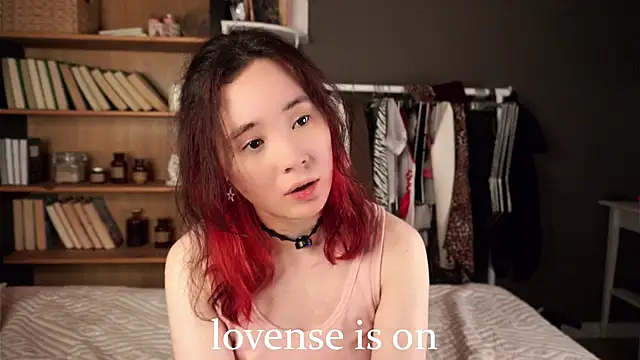 Snapshot of AlbertaClack chatting on 11-07-25, 11:37 AlbertaClack online show from 11-07-25, 11:37