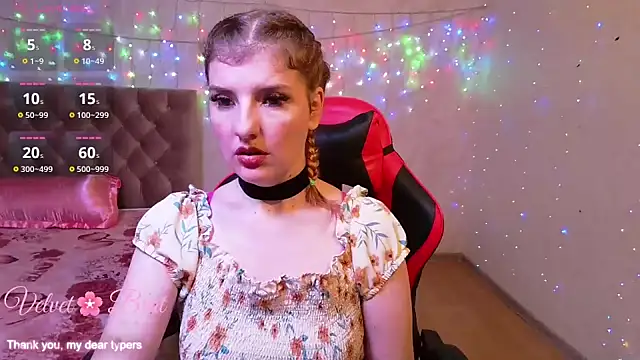 QueenInSilence online show from 11-30-25, 10:21