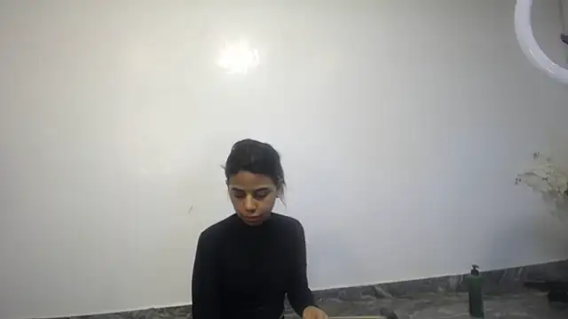 Snapshot of habdiela chatting on 09-30-25, 05:30 habdiela online show from 09-30-25, 05:30