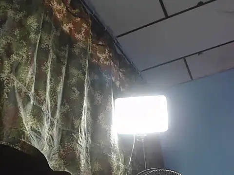 maggi hotsson online show from 11-25-25, 07:47