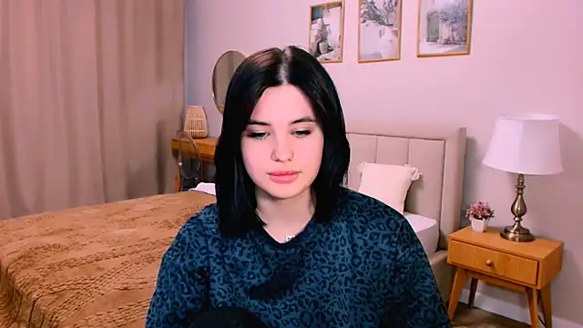 Snapshot of lil_angel_ chatting on 02-05-26, 10:16 lil angel online show from 02-05-26, 10:16