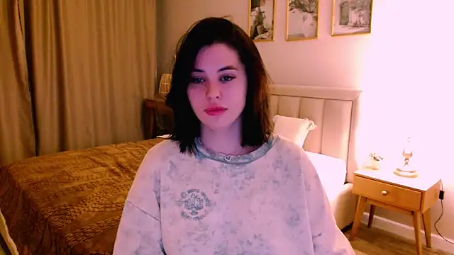 Snapshot of lil_angel_ chatting on 02-14-26, 03:51 lil angel online show from 02-14-26, 03:51