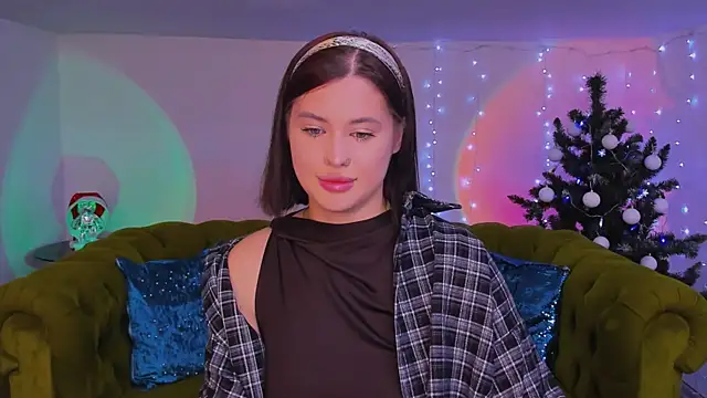 lil angel  online show from 12-16-25, 01:15