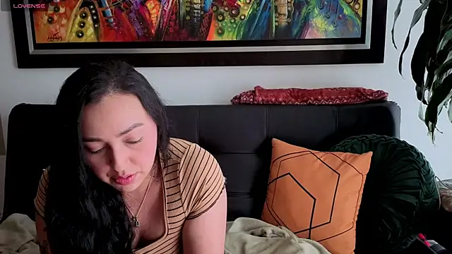 SujannaVarma  online show from 04-22-26, 09:21