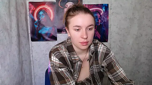 JuliaTopp  online show from 09-11-25, 04:45