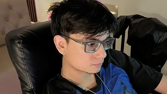 davoxer online show from 04-23-26, 03:57