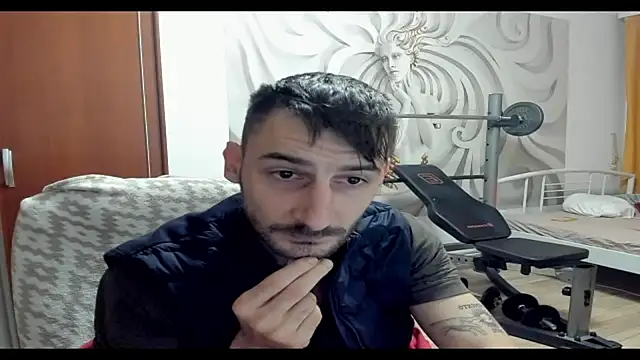 Snapshot of bignosebigcok chatting on 10-02-25, 08:45 bignosebigcok online show from 10-02-25, 08:45