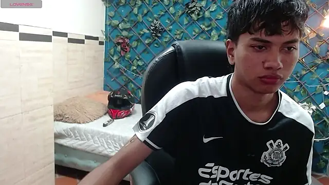 markbowie online show from 11-20-25, 02:29