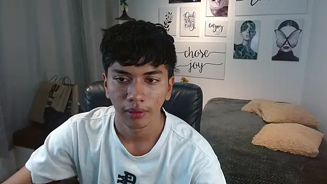 markbowie online show from 11-28-25, 06:52