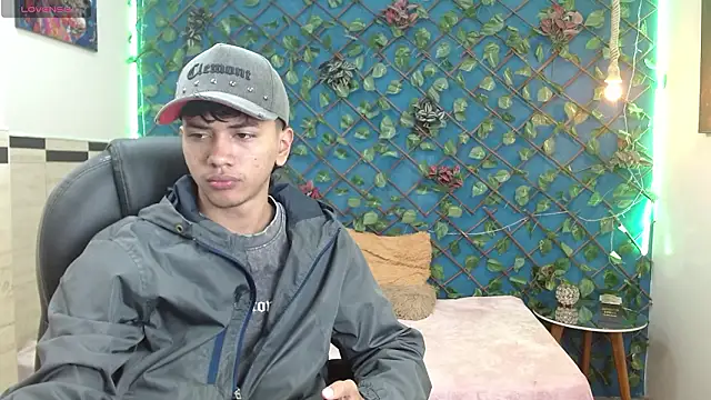 markbowie online show from 02-01-26, 01:42