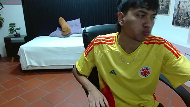 markbowie online show from 02-08-26, 03:10