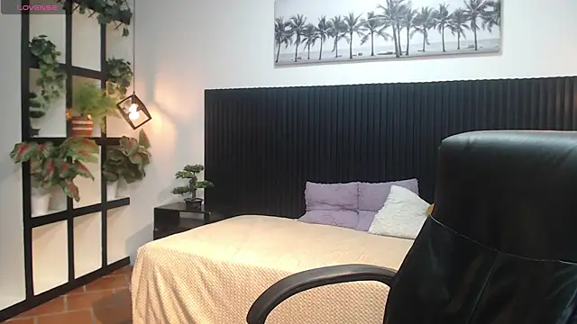 markbowie online show from 12-19-25, 09:06