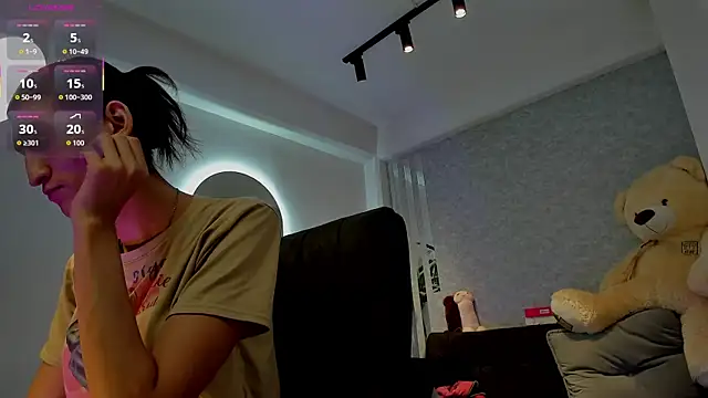 Snapshot of lily_cash1 chatting on 04-15-26, 07:51 lily cash1 online show from 04-15-26, 07:51