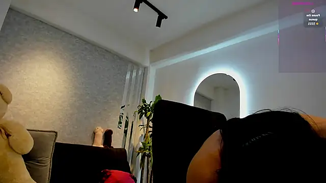 Snapshot of lily_cash1 chatting on 03-30-26, 03:35 lily cash1 online show from 03-30-26, 03:35