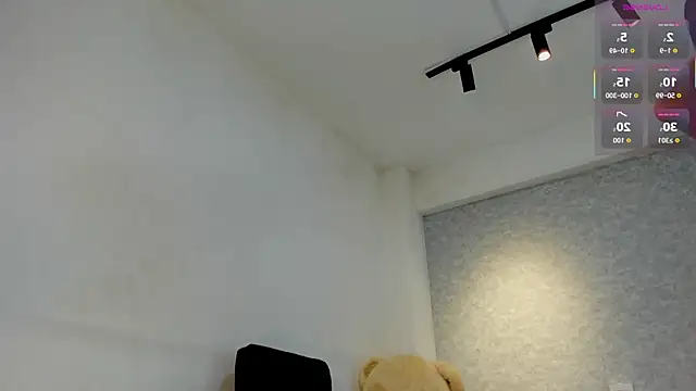 Snapshot of lily_cash1 chatting on 03-21-26, 11:58 lily cash1 online show from 03-21-26, 11:58