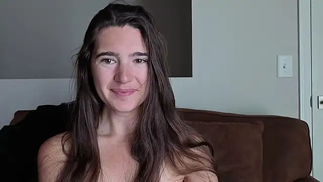 Snapshot of bambifarrina chatting on 05-22-26, 04:05 bambifarrina online show from 05-22-26, 04:05