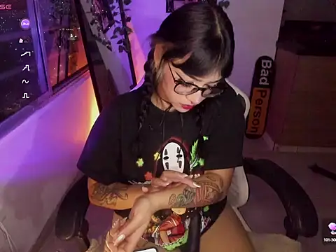 blackfllame online show from 09-24-25, 01:35
