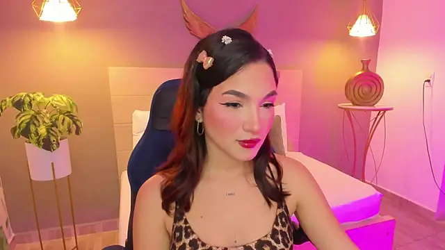 luma sky  online show from 10-24-25, 03:05