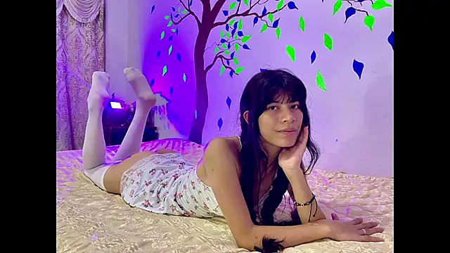 Snapshot of abbiez_ chatting on 05-06-26, 01:42 abbiez online show from 05-06-26, 01:42